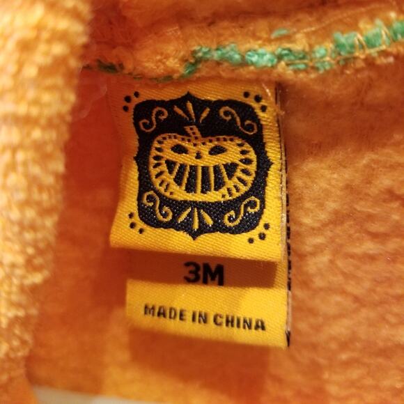 Carters 2 Pc Sweatsuit and Halloween Costume 3 Mo. - Picture 5 of 12